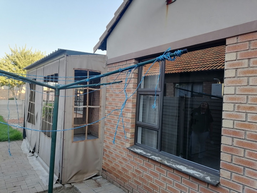 To Let 3 Bedroom Property for Rent in Douglas Valley Free State